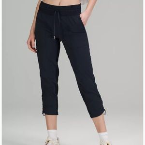 Lululemon Dance Studio Mid-Rise Crop 25"
